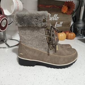 JBU Gray and Brown Winter Boots